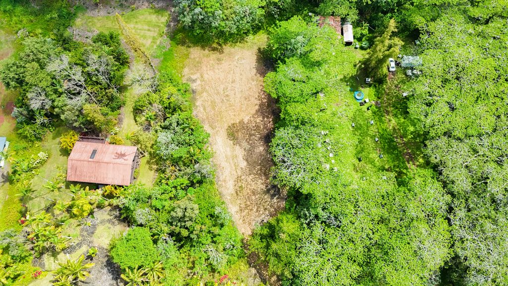 15-2038 16th Ave, Keaau