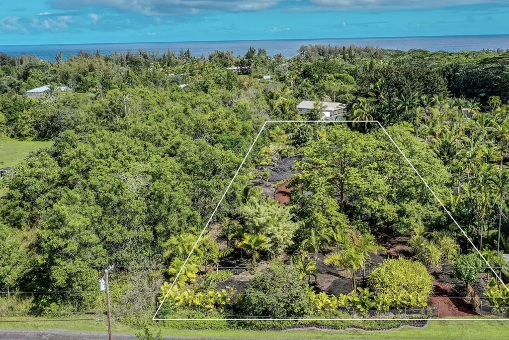 15-2003 3rd Ave, Keaau