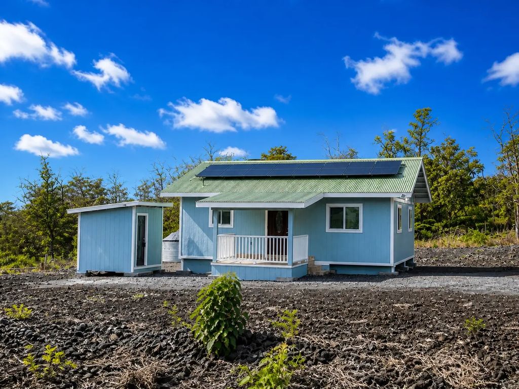 92-8857 Paradise Pkwy, Ocean View