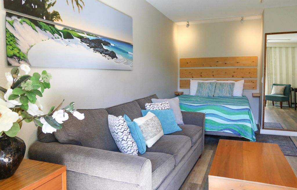 75-5776 Kuakini Hwy 217, Kailua-Kona