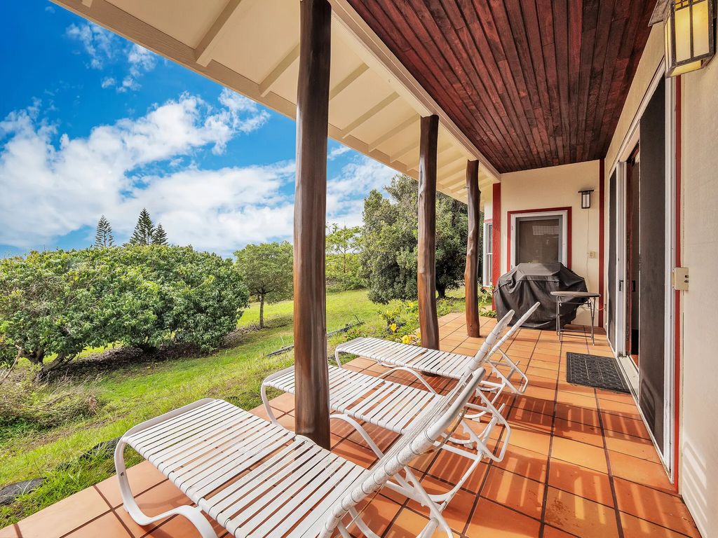 94-1769 Amepela Rd, Naalehu