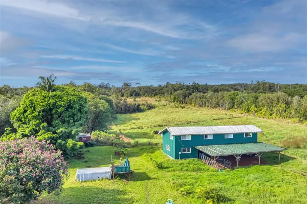 18-4327 Peck Rd, Volcano