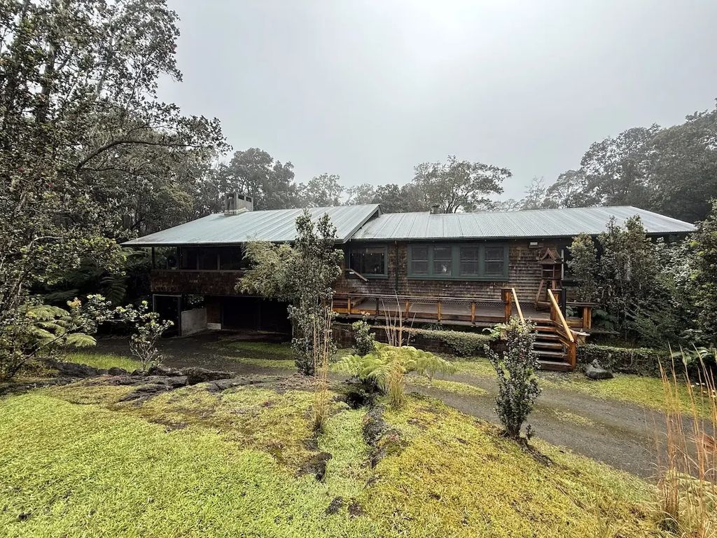 19-3973 Laukapu Ave, Volcano