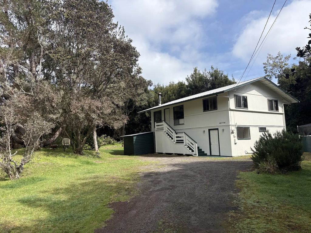 99-7736 Uluhe Pl, Volcano
