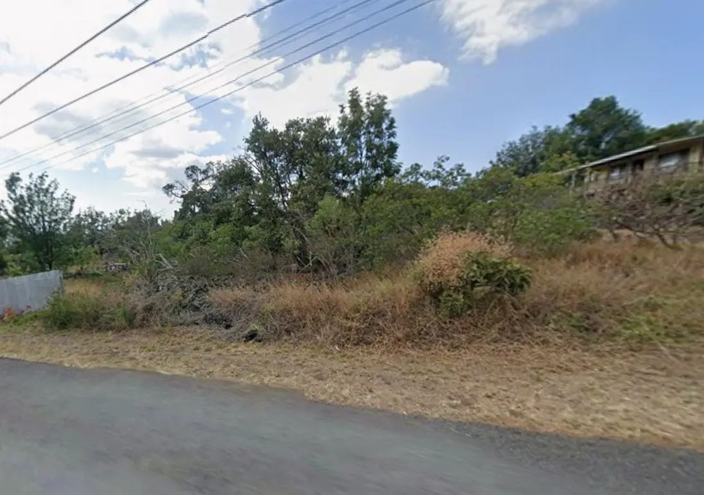 Tiki Ln, Ocean View