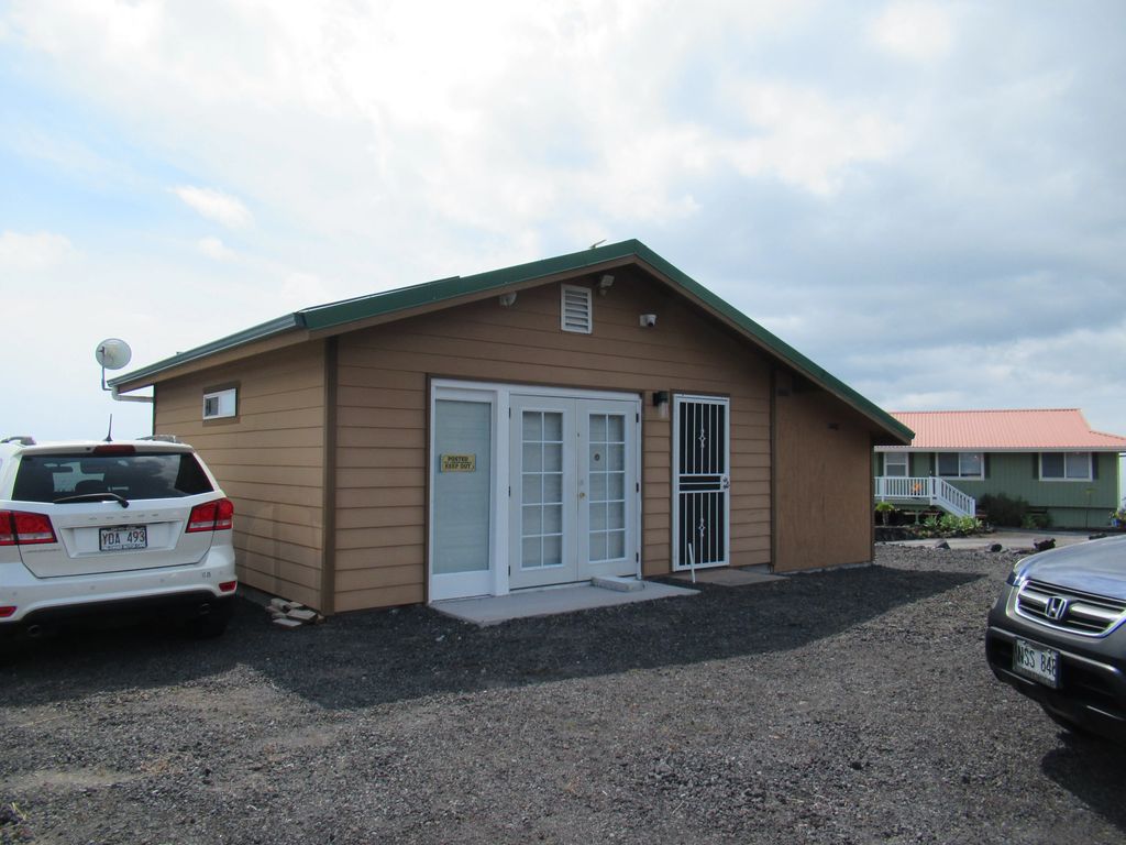 92-8977 Paradise Pkwy, Ocean View