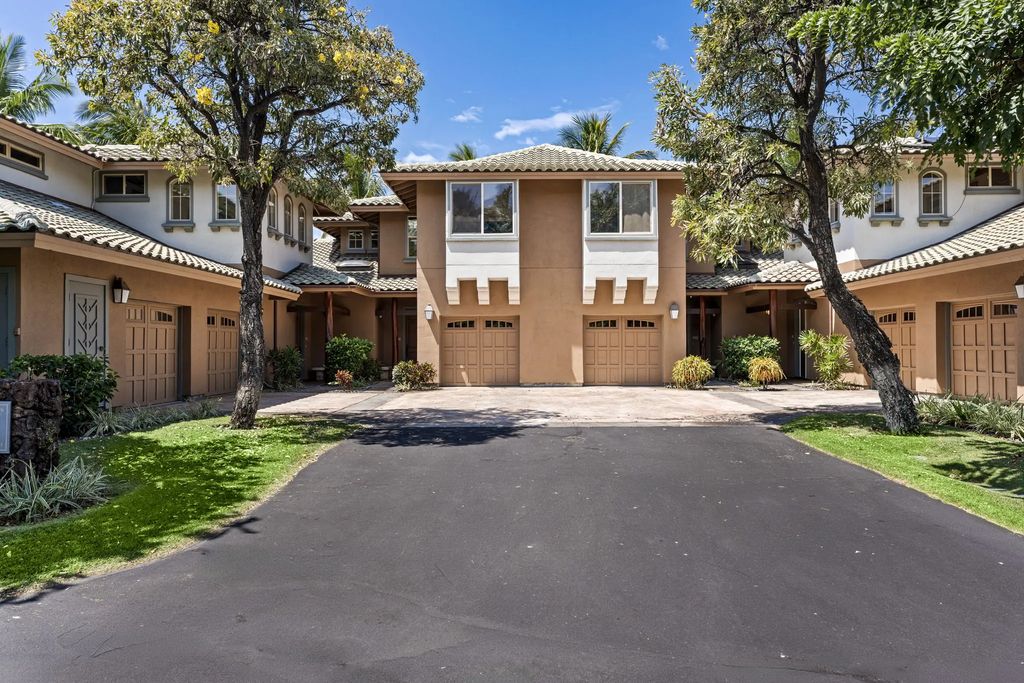 68-1125 Kaniku Dr 1405, Kamuela