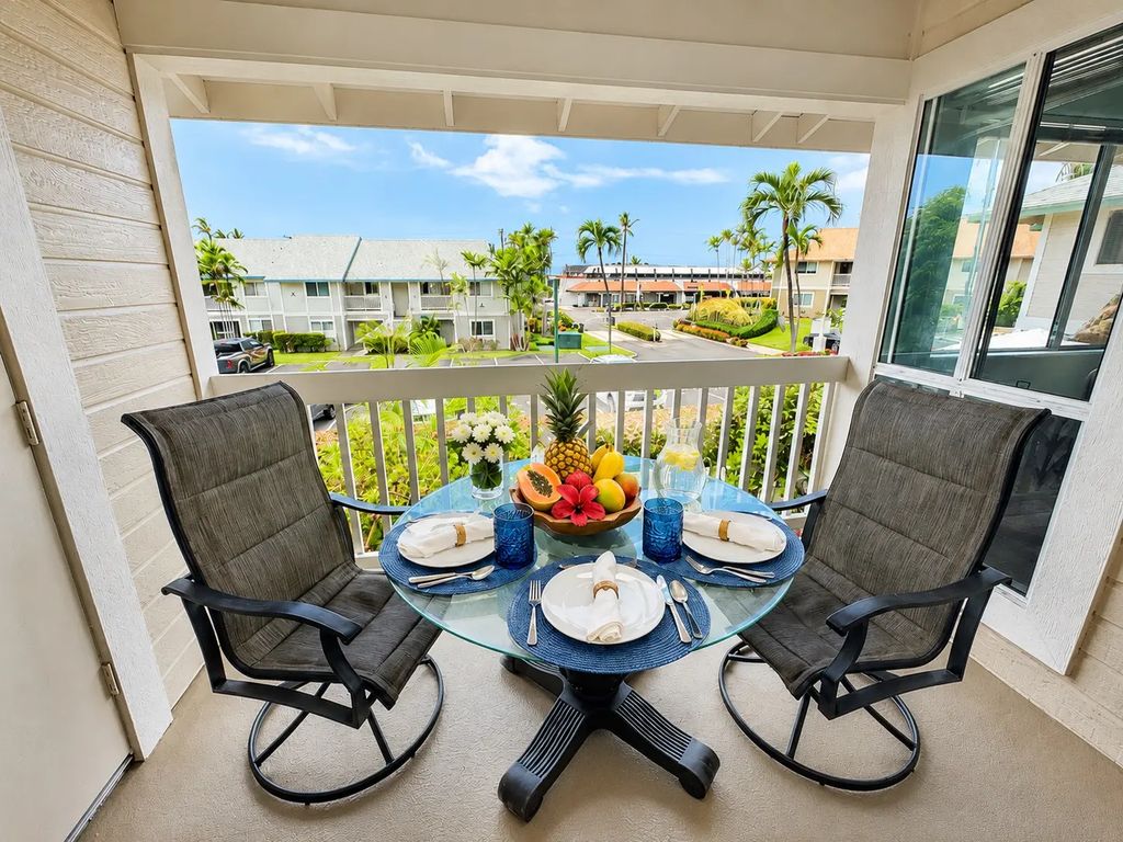 75-6081 Alii Dr F204, Kailua Kona