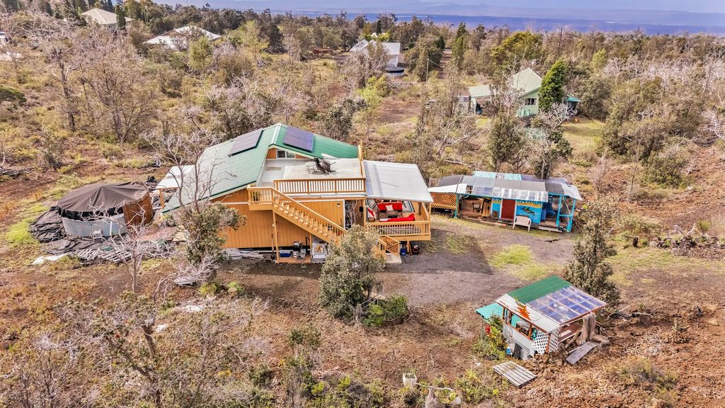 92-8374 Trade Wind Blvd, Ocean View