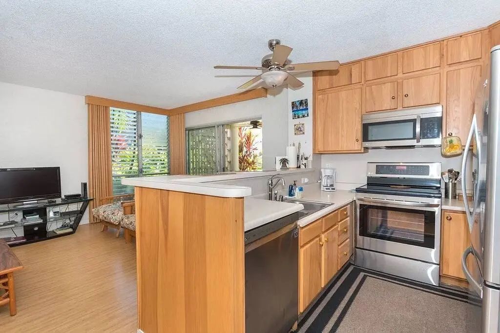 75-6016 Alii Dr 108, Kailua Kona