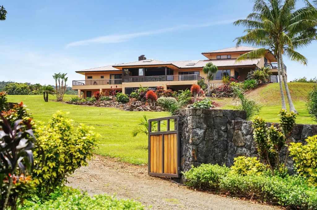 52-4602 Akoni Pule Hwy D, Kapaau