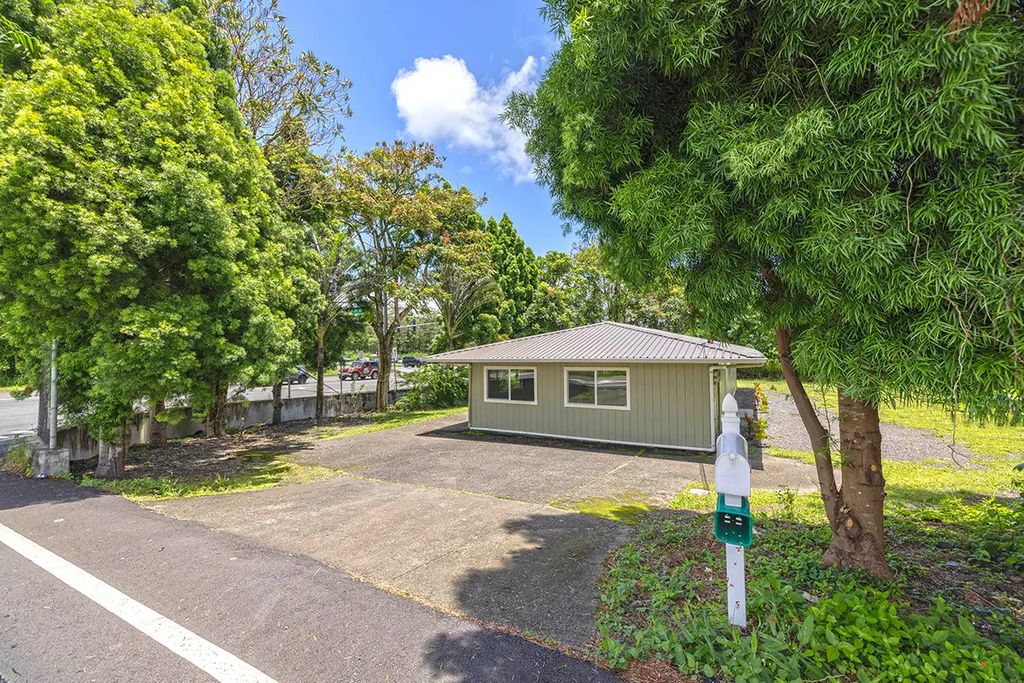 424 Puainako St, Hilo