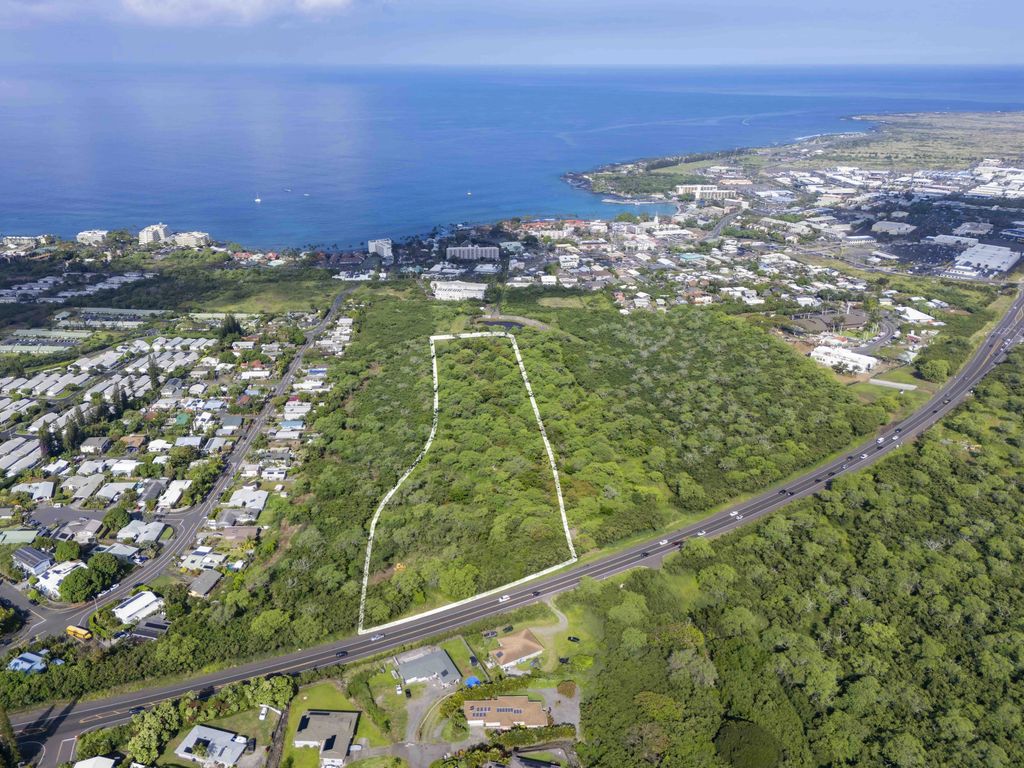 75-5726 Queen Kaahumanu Highway, Kailua Kona