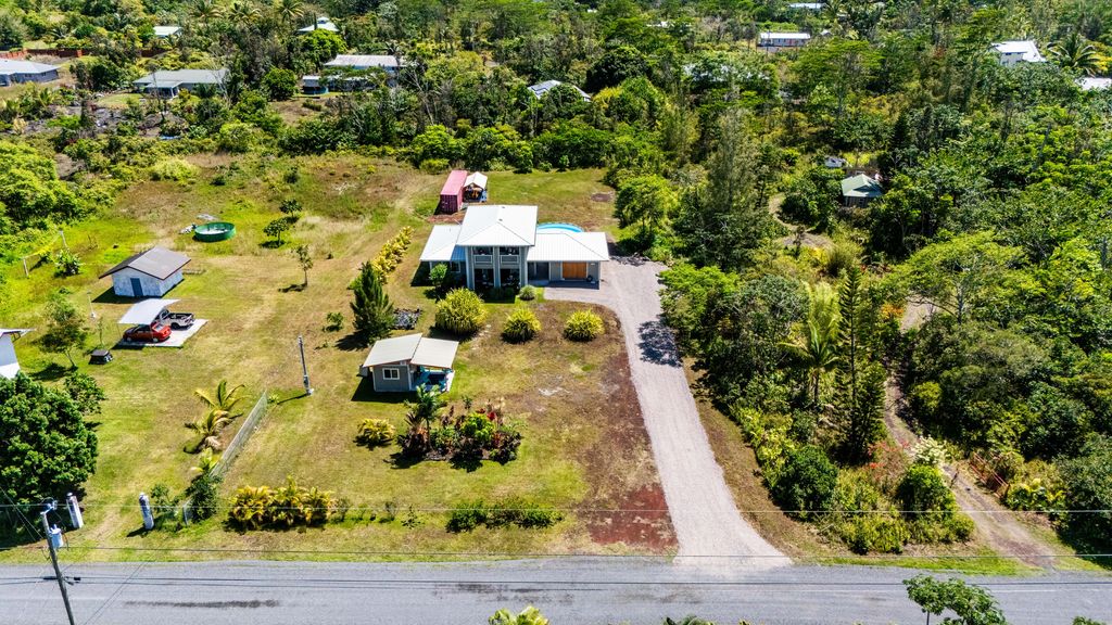 15-2000 5th Ave, Keaau