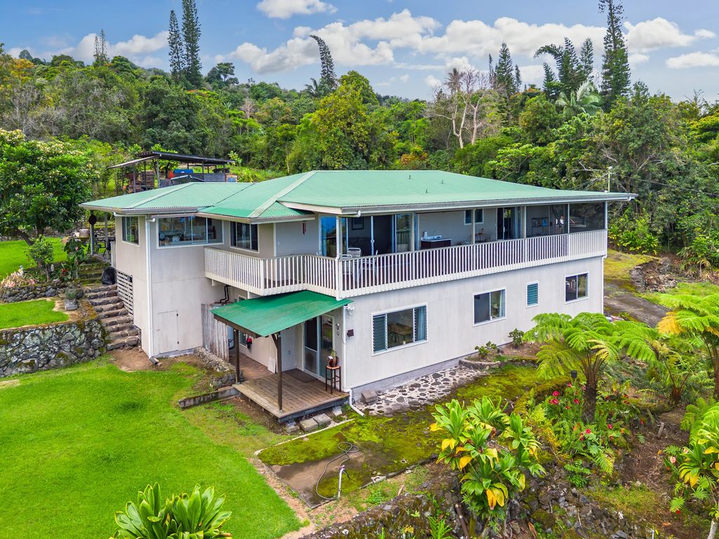 84-5084 Hawaii Belt Rd, Captain Cook