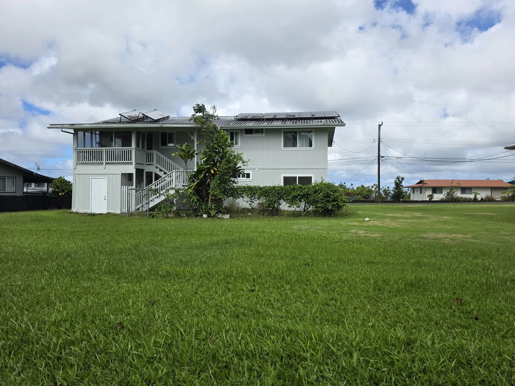 91 Hoomalu St, Hilo