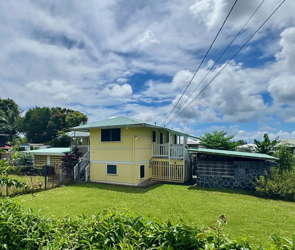 2133 Kinoole St, Hilo