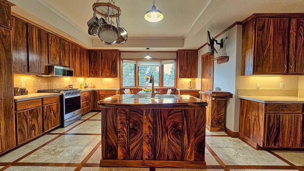 92-2840 Palm Pkwy, Ocean View