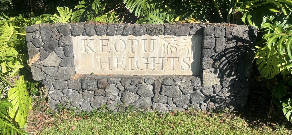75-821 Hiona Street, Holualoa