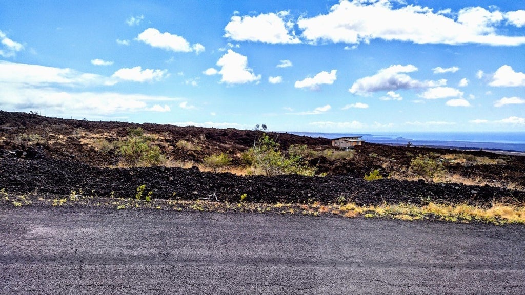Alii Blvd, Ocean View
