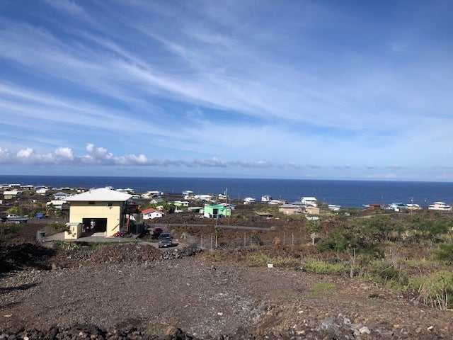 Umi Ave, Captain Cook