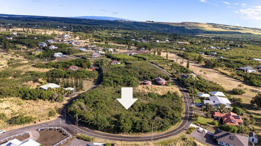 Kaulua Cir, Naalehu