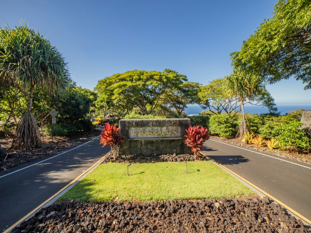 81-375 Kuiai Pl, Kealakekua