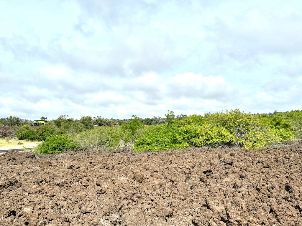 Catamaran Ln, Ocean View