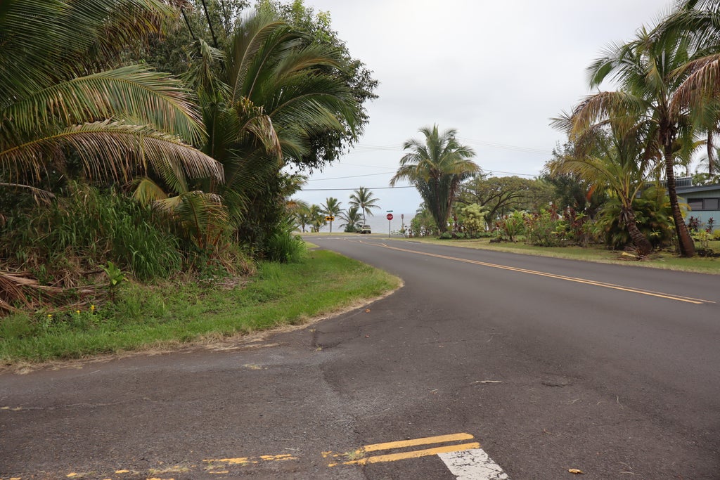 E Kaehukai St, Pahoa