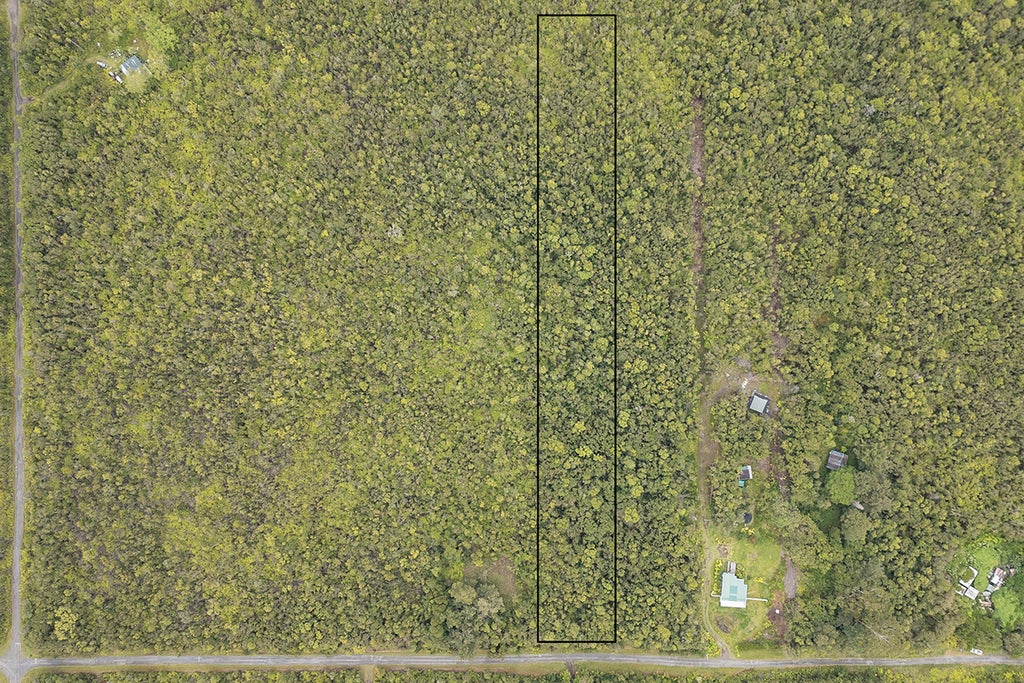 Ala Naulani Rd, Volcano