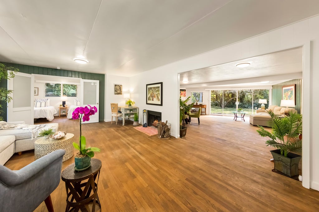 99-217 Maealani Pl, Volcano