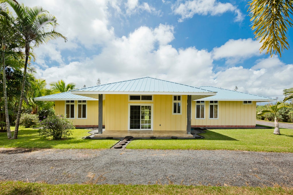 15-1612 3rd Ave, Keaau