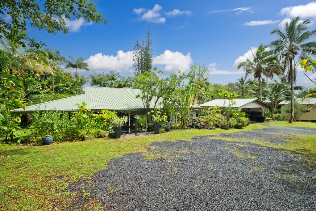 16-1381 Pohaku Circle, Keaau