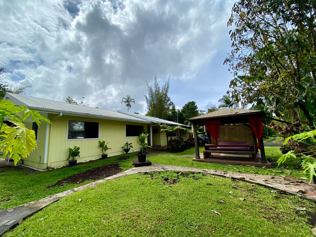 15-2037 24th Ave, Keaau