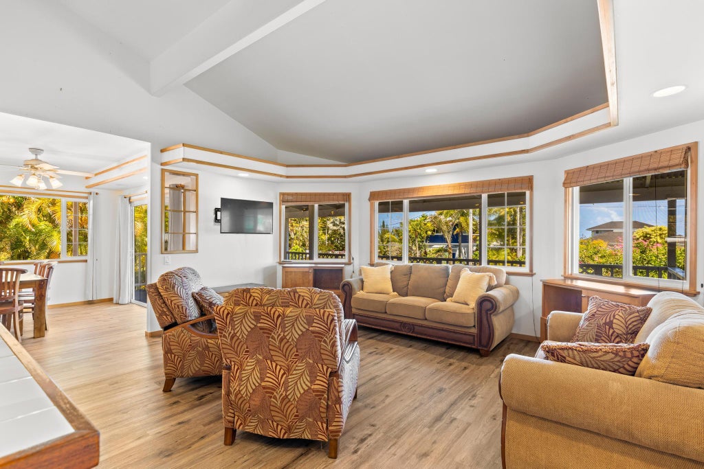 15-924 Paradise Ala Kai Dr, Keaau