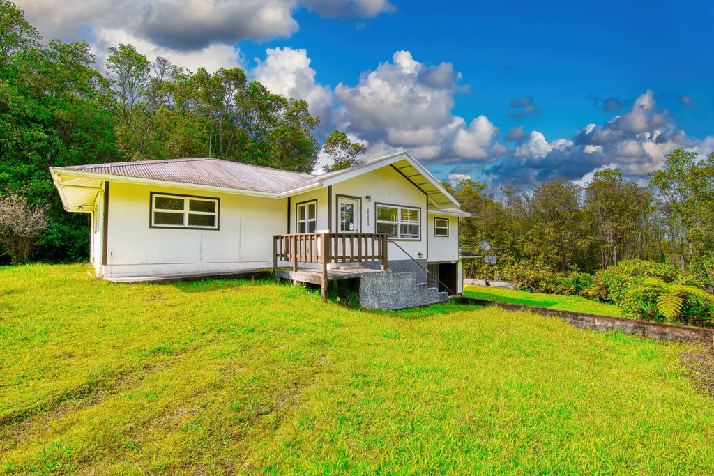 18-2264 Hiilani Rd, Volcano