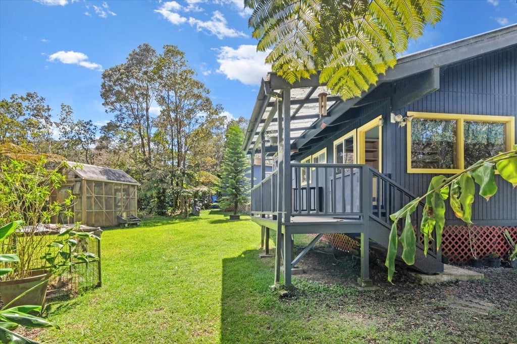 11-3953 Liona St, Volcano