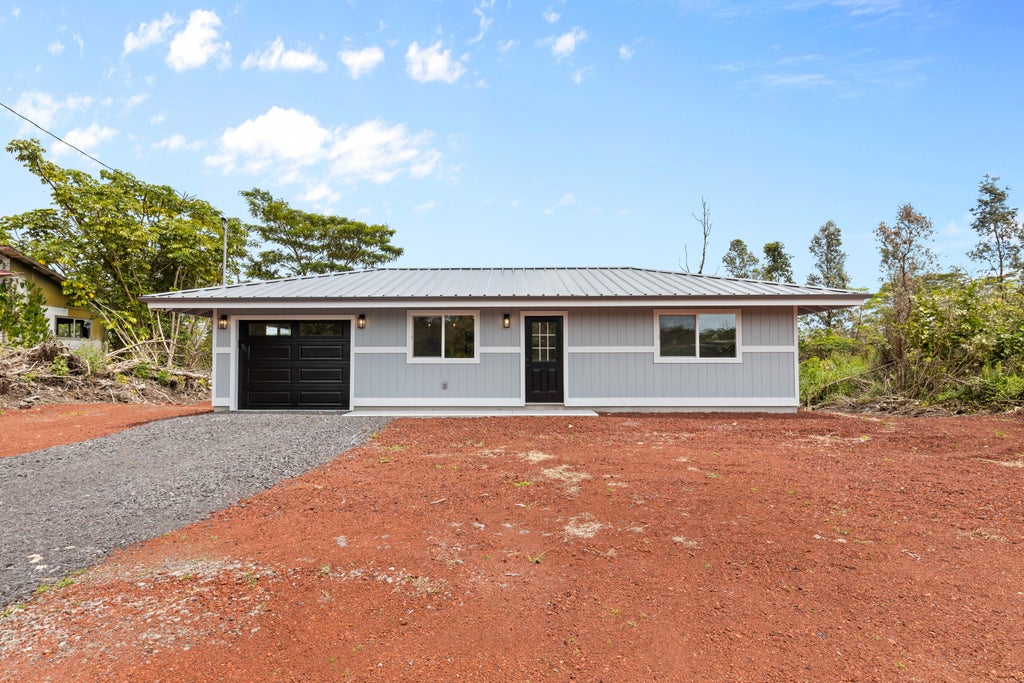 16-2083 Coconut Dr, Pahoa