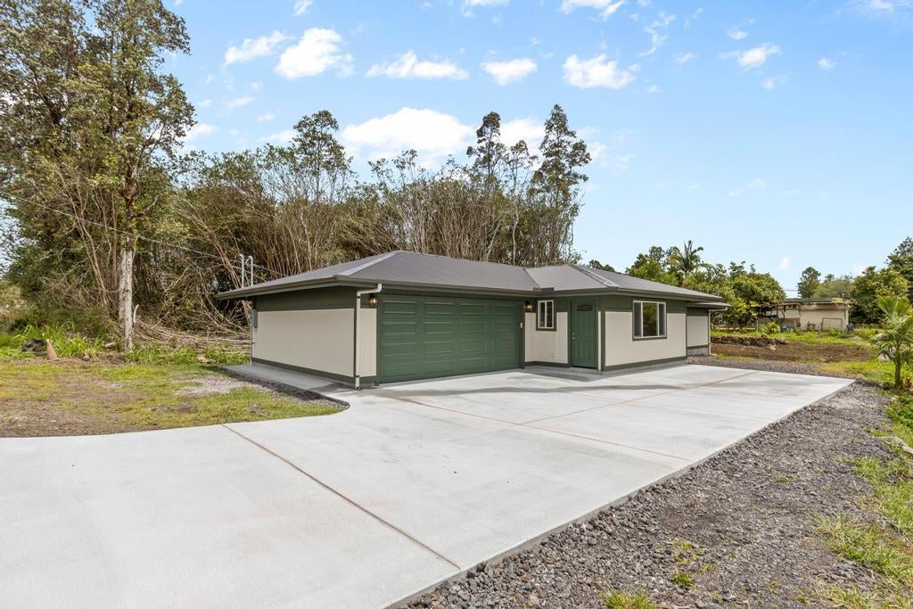 18-7860 Ekika Rd, Mountain View