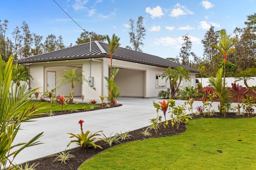 16-2068 Bamboo Dr, Pahoa