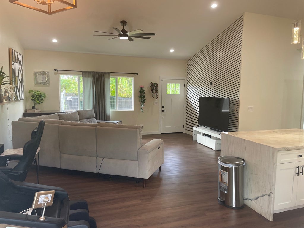 16-2159 Aloha Dr, Pahoa