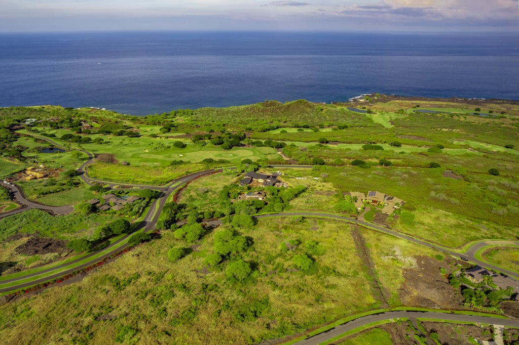 81-528 Kaiue St, Kealakekua