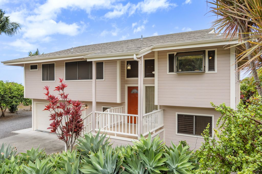 77-6398 Kaheiau St, Kailua Kona