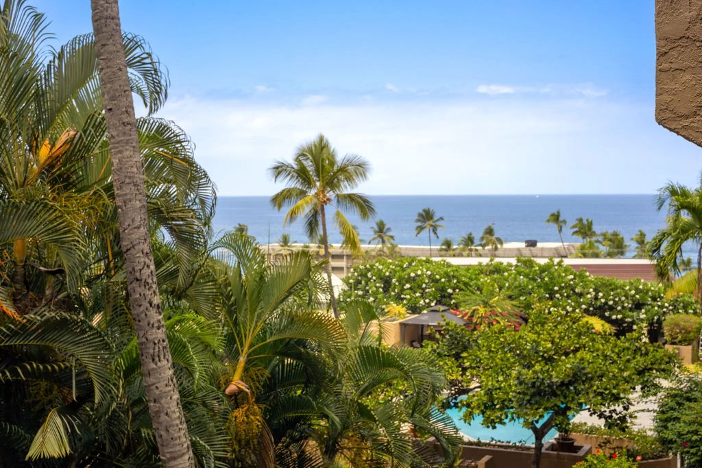75-5865 Walua Rd C414, Kailua Kona