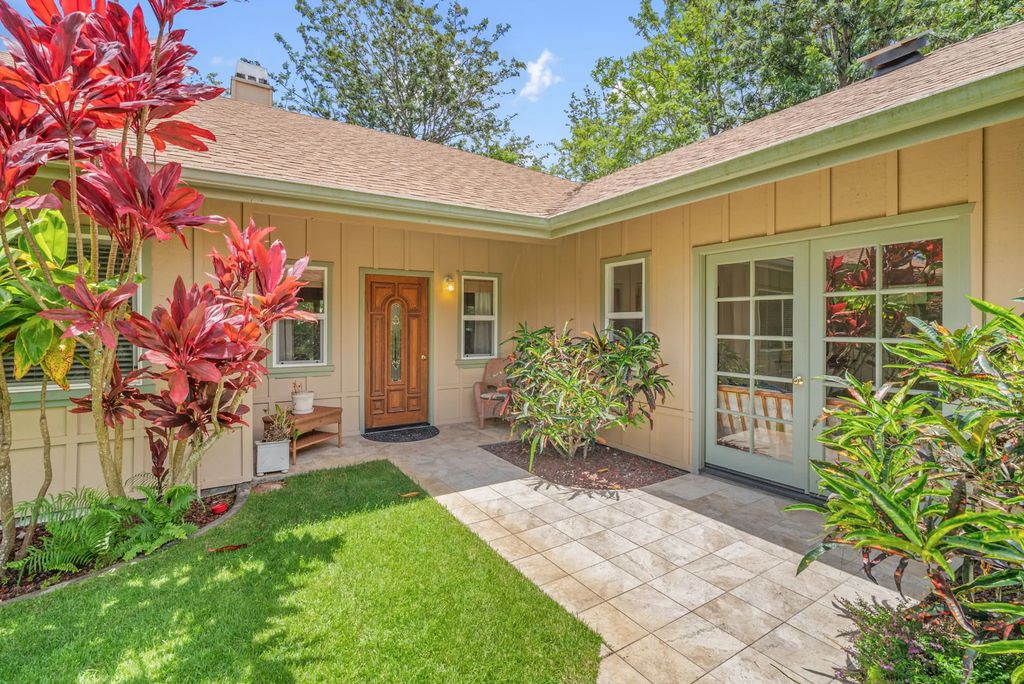 71-1689 Puu Kamanu Loop, Kailua Kona
