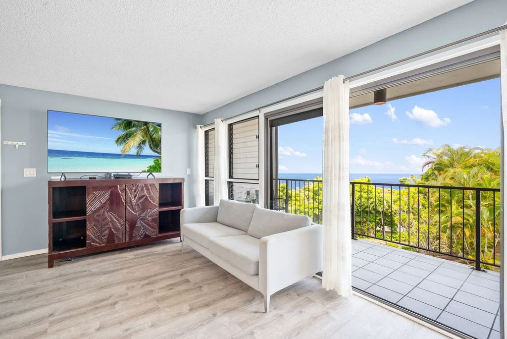 79-7199 Kona Coffee Villas 214, Holualoa