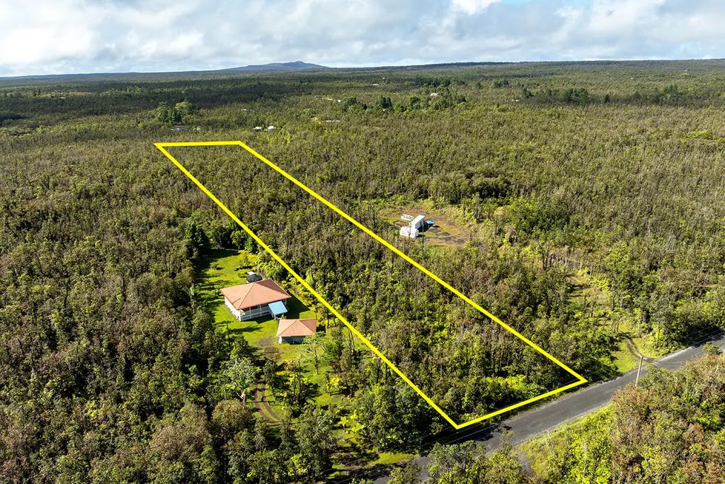 Makoa Rd, Volcano