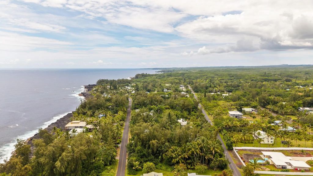 Ala Heiau Rd, Keaau