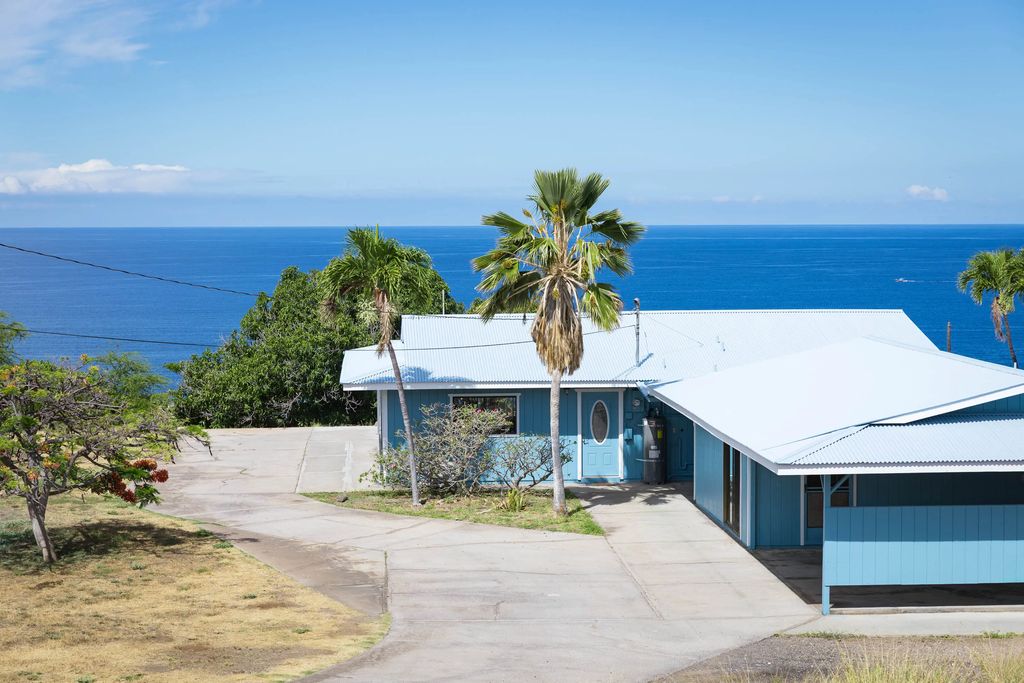 59-233-a Ala Kahua Pl B, Kapaau
