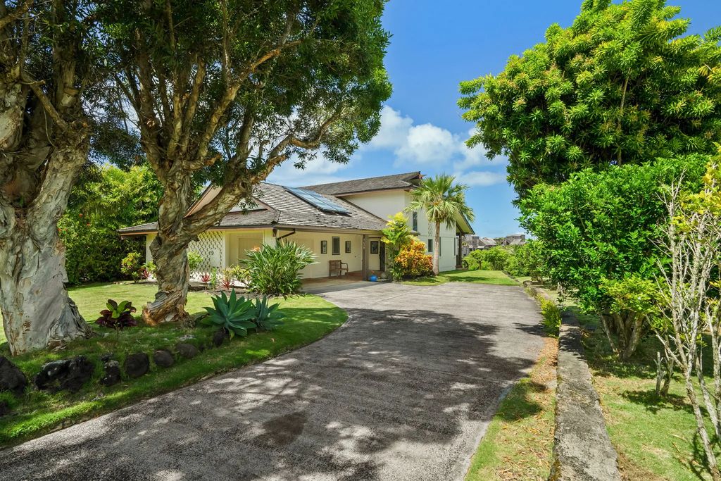 3629 Kaweonui Rd, Princeville